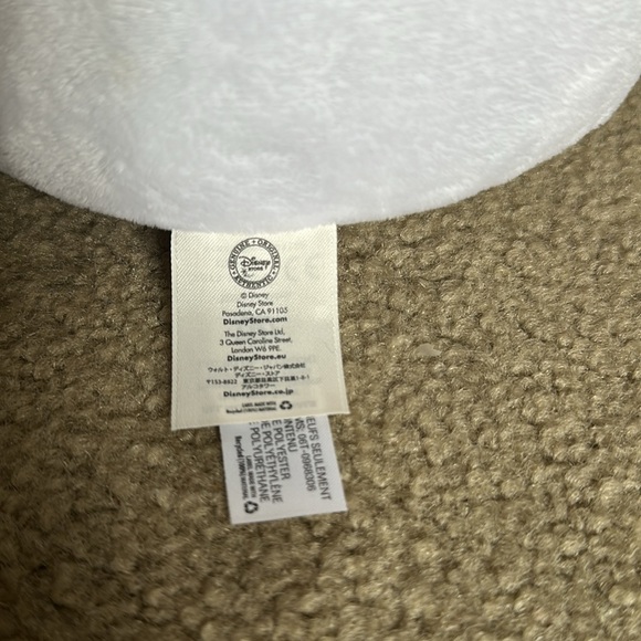 Disney’s Olaf stuffed toy - Picture 2 of 5